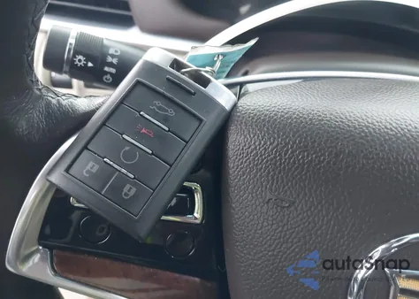 2013 Cadillac Xts Premium z USA, uszkodzony, nr VIN 2G61T5S39D9195949